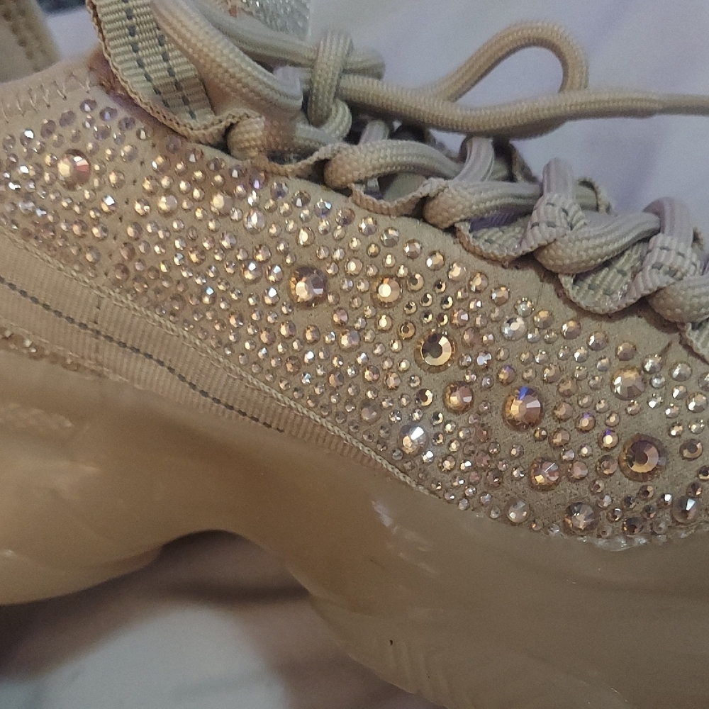 Steve Madden Sparkling Beige Sneakers - Picture 14 of 15